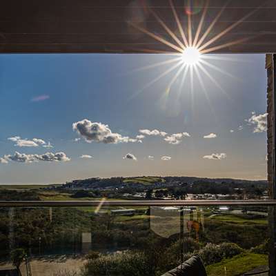 Apartment 8 Waterstone House - Luxury Apartment, Sea Views, Pet Friendly