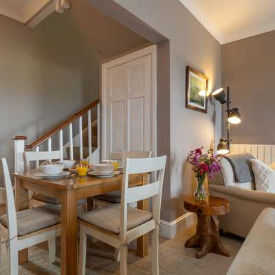 Caldey Island View - Sea Views, Log Burner, Dog Friendly