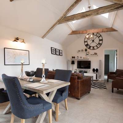 The Blacksmiths - Luxury Cottage, Country Views