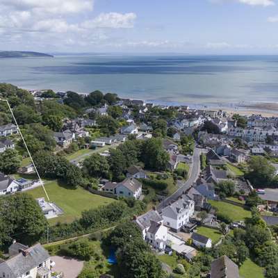 Amber Cottage - Hot Tub, Sea Views and Log Burner