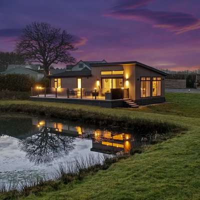 The Duck Pond - Countryside, Waterside Views