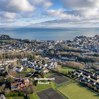 Little Rosemount - Close to town, beach and shops