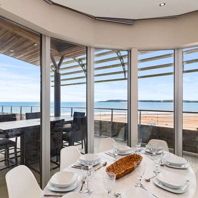 Sea Breeze - Spectacular Sea Views