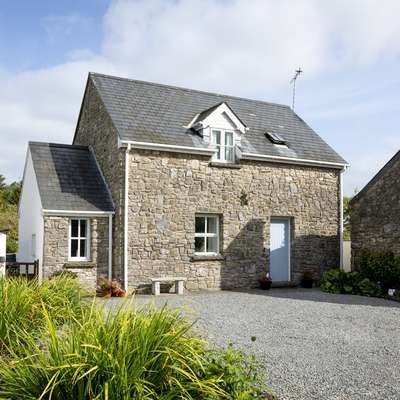 Two Hoots - Peaceful Cottage, Rural views